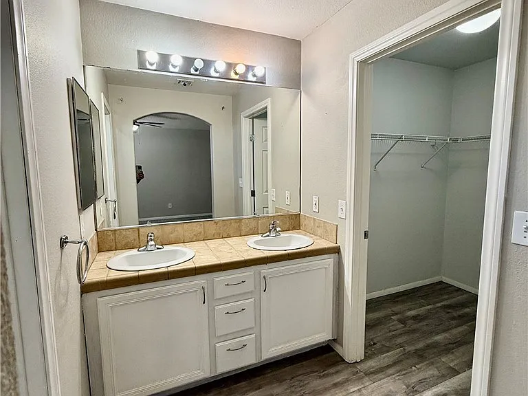 5980 Mahogany Mountain Dr — Photo 19