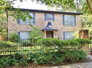 2302 Robinhood St, Houston, TX 77005