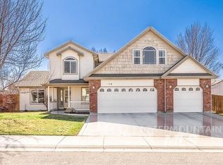 679 Elias St, Meridian, ID 83642