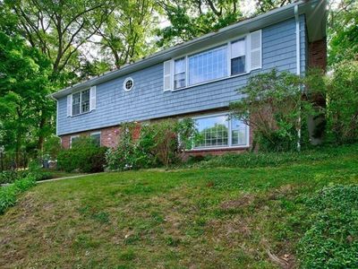665 Beech St, Roslindale, MA, 02131