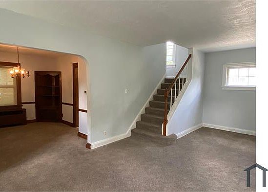 4th image of 670 McKinley Ave