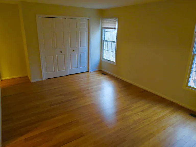 13671 Cedar Creek Ln — Photo 27