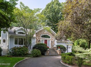 1 Deepwoods Ln, Old Greenwich, CT 06870