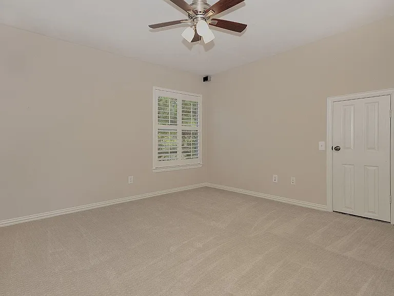 79 N French Oaks Cir — Photo 25