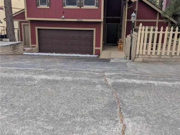 31051 Wild Oak Dr, Running Springs, CA 92382