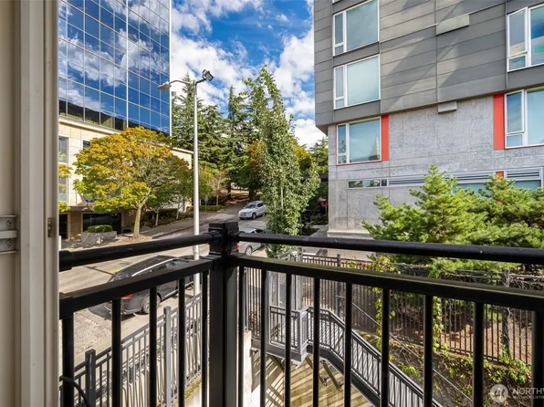 108 5th Avenue S #720, Seattle, WA 98104