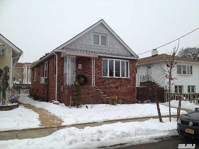 1st image of 160-16 96th Street