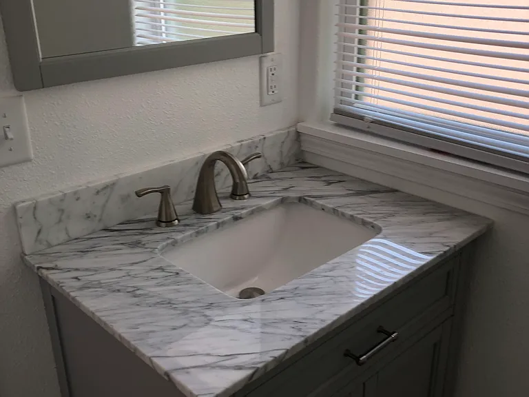 704 W 9th Ave — Photo 10