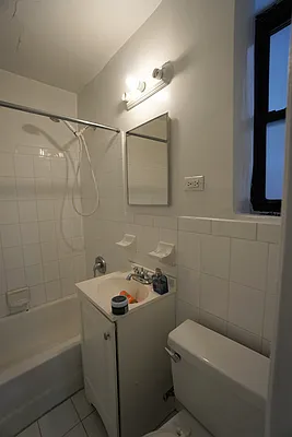 Rented by Best Apartments North Inc | media 30