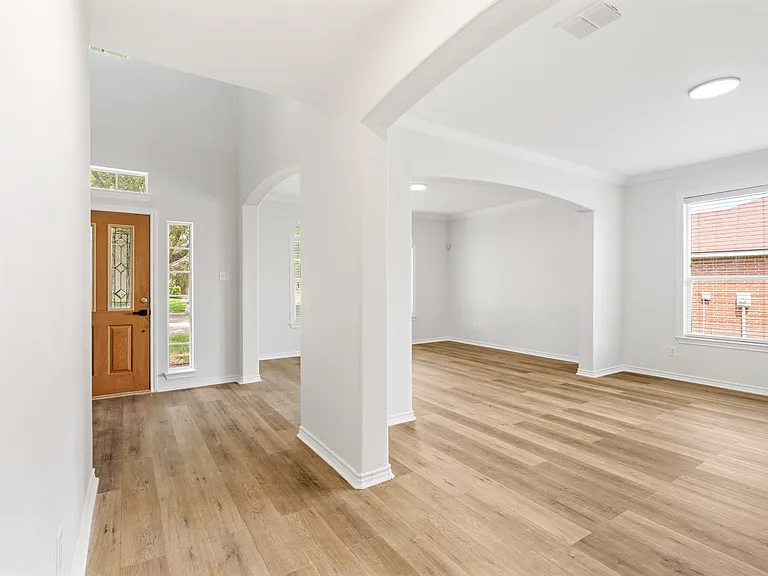 1738 Rock Ridge Dr — Photo 6