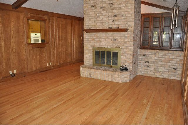 1st image of 204 Forest South Dr