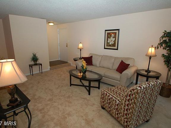 4th image of 10218 Bushman Dr Suite 112