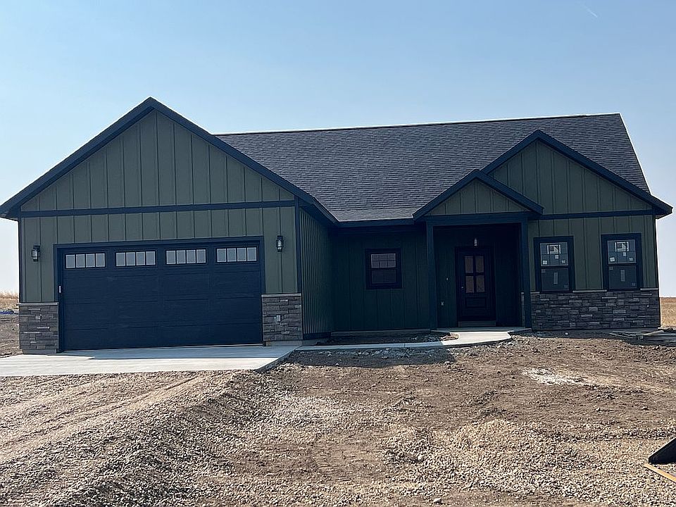 1st image of 26 Granite Hill Ln