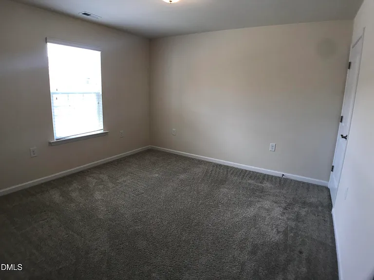 517 Hillman Bnd — Photo 20