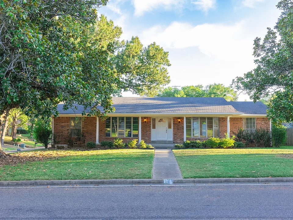 500 Ruthlynn Dr