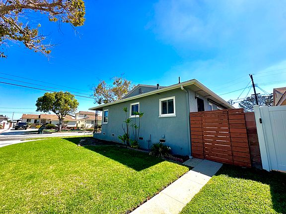 2nd image of 2214 W 170th St