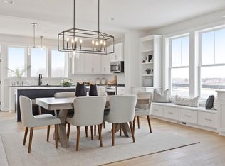 6300 Red Cedar Dr, Chaska, MN 55318