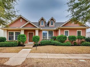 1400 Chestnut Dr, Aubrey, TX 76227