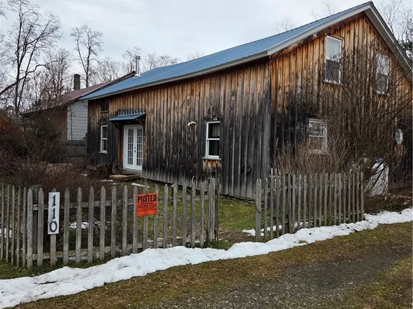 110 Clarence Howe Rd, New Berlin, NY 13411