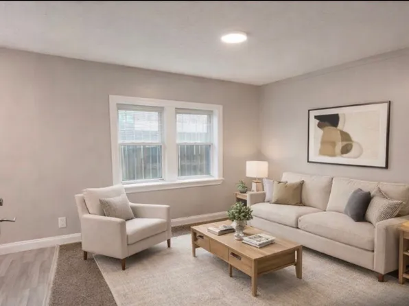 2534 Noble Rd, Cleveland, OH