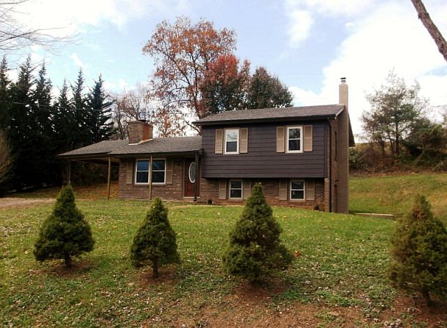 1st image of 67 White Dove Ln