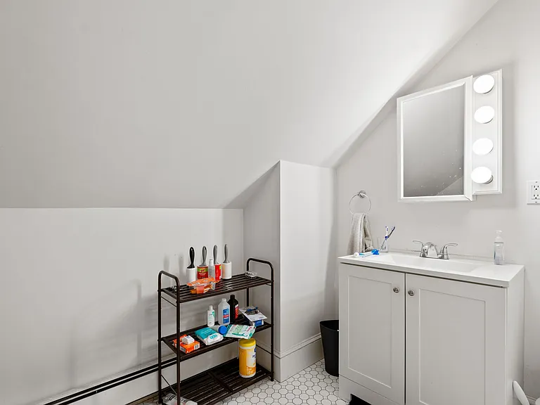 8 Malbert Rd #2 — Photo 17