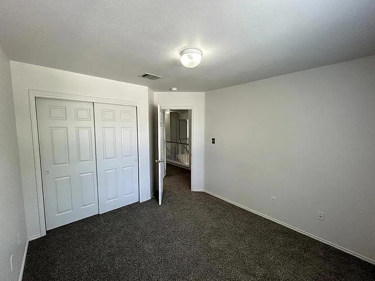 909 Settlement Cv — Photo 14