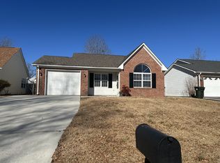 706 Jimmies Creek Dr, New Bern, NC 28562