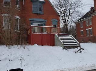 43 Urquhart St, Rumford, ME 04276