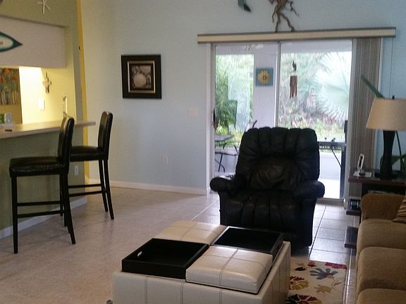 3rd image of 135 Swan Dr