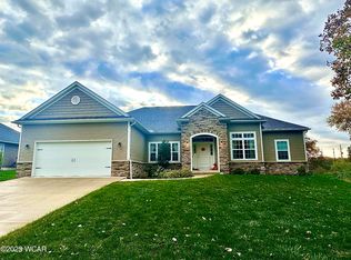 5177 Shoshone Trl, Lima, OH 45805