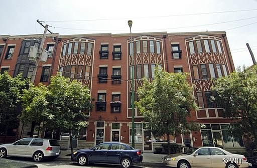1st image of 821 W Superior St #Penthouse 4