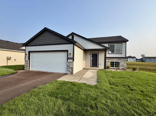 37537 Greenway Ave, North Branch, MN 55056