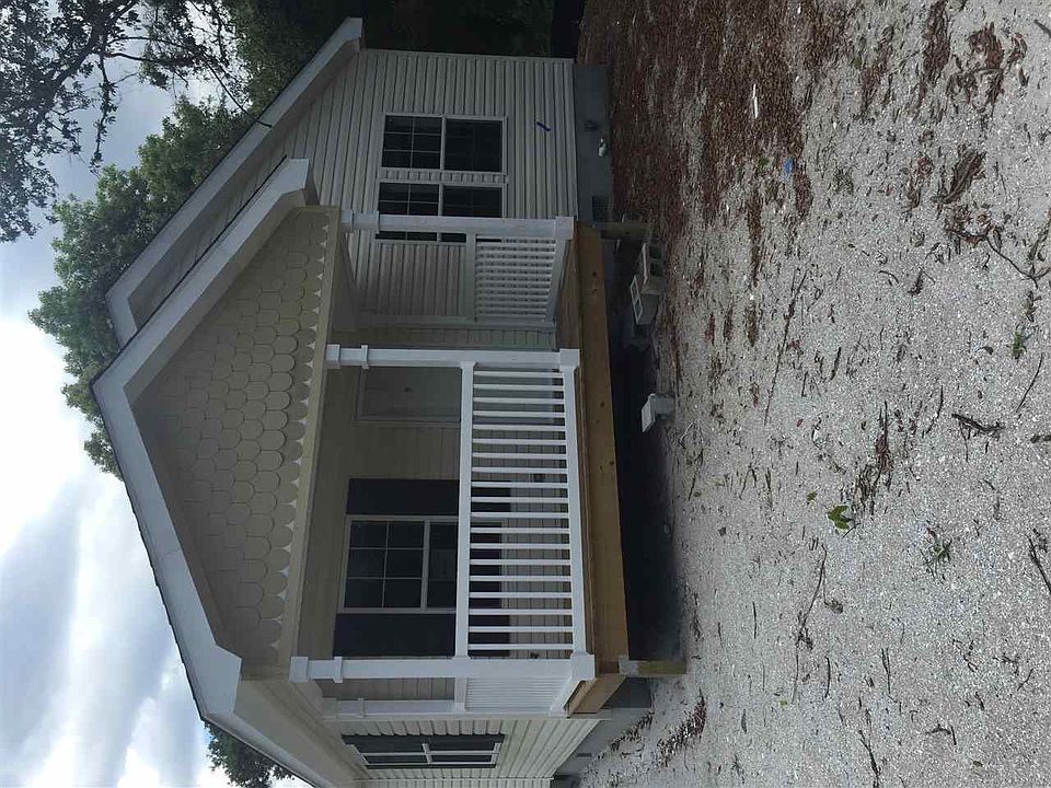 2nd image of 289 San Marco St
