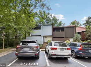 2031 Approach Ln, Reston, VA 20191