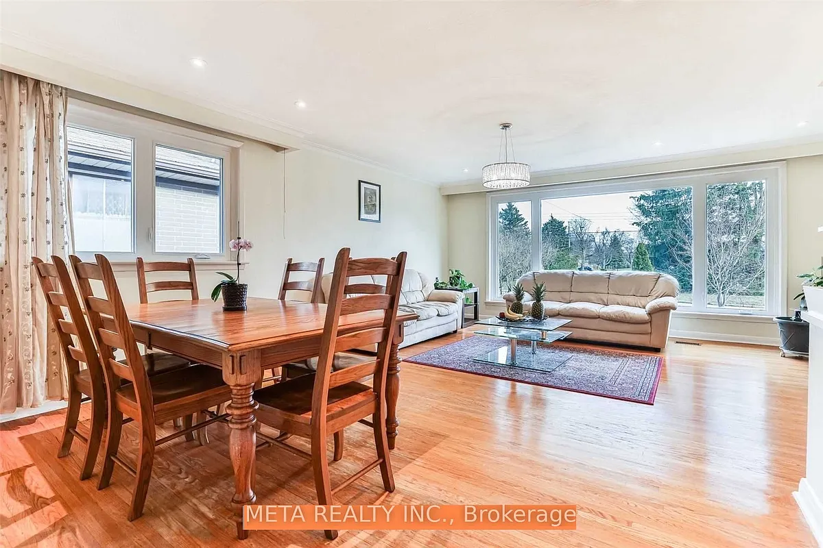 Building Photo - 36 Dewlane Dr