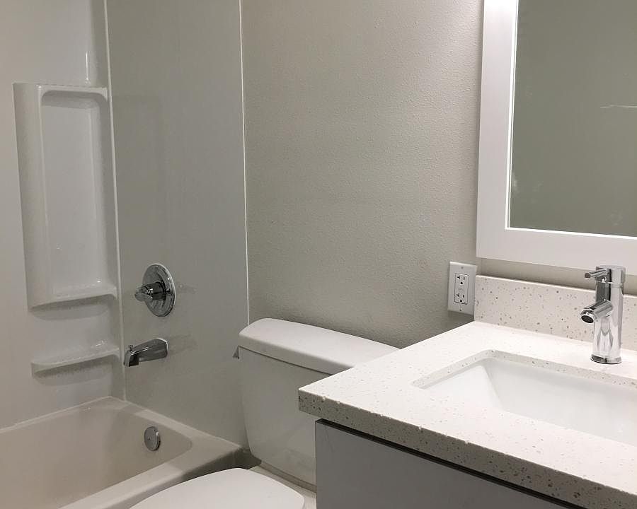 New Tub and Vanities