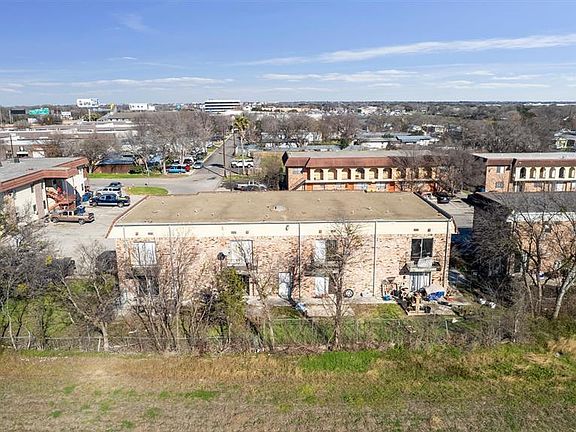 3rd image of 1040 Linde St #11374191