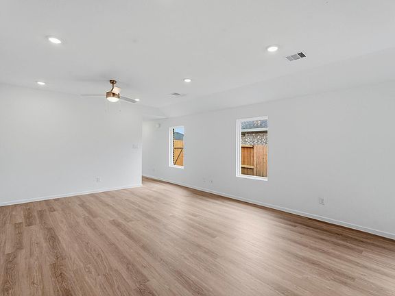 5th image of 3029 Alder Flower Dr