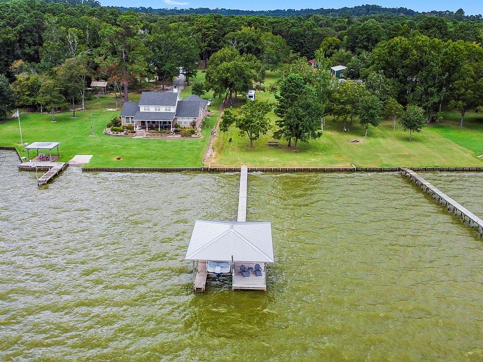 1st image of 270 Johnson Rd