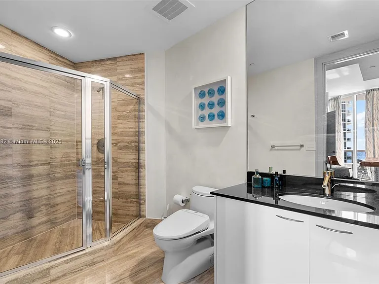 16001 Collins Ave #907 — Photo 18