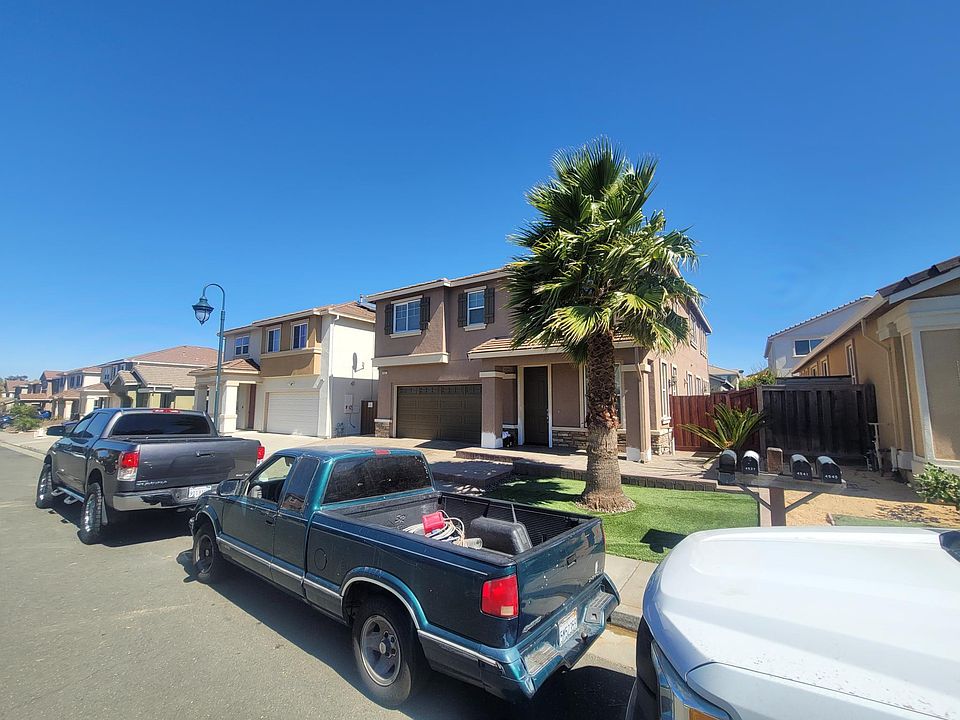 1st image of 4537 Haflinger Dr