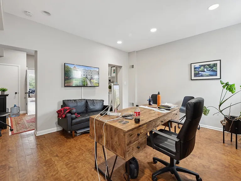 3rd office (main level)