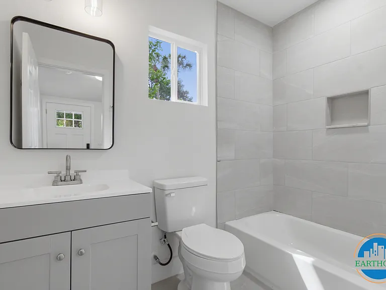 701 W Plaza Pl #B — Photo 25