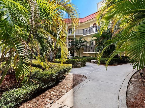 2nd image of 2700 BAYSHORE BOULEVARD #4106