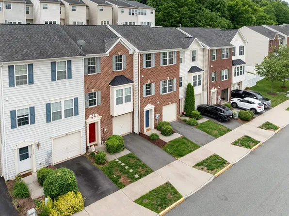 1933 Asheville Dr, Charlottesville, VA 22911