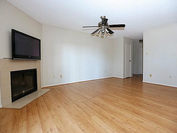 3rd image of 2120 El Paseo St APT 2903