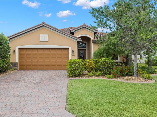 2762 Via Piazza LOOP, FORT MYERS, FL 33905