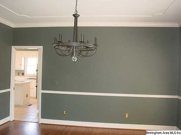 5th image of 4621 Amberwood Dr