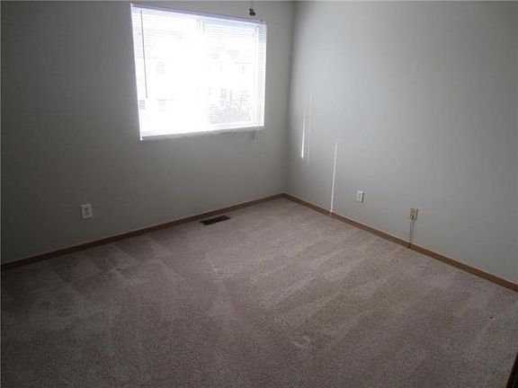 Sunny bedroom